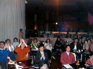 A great audience to open the tour!