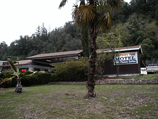 
    Redwood Pub - Redway, CA
  , 
    March 12th, 2003
  