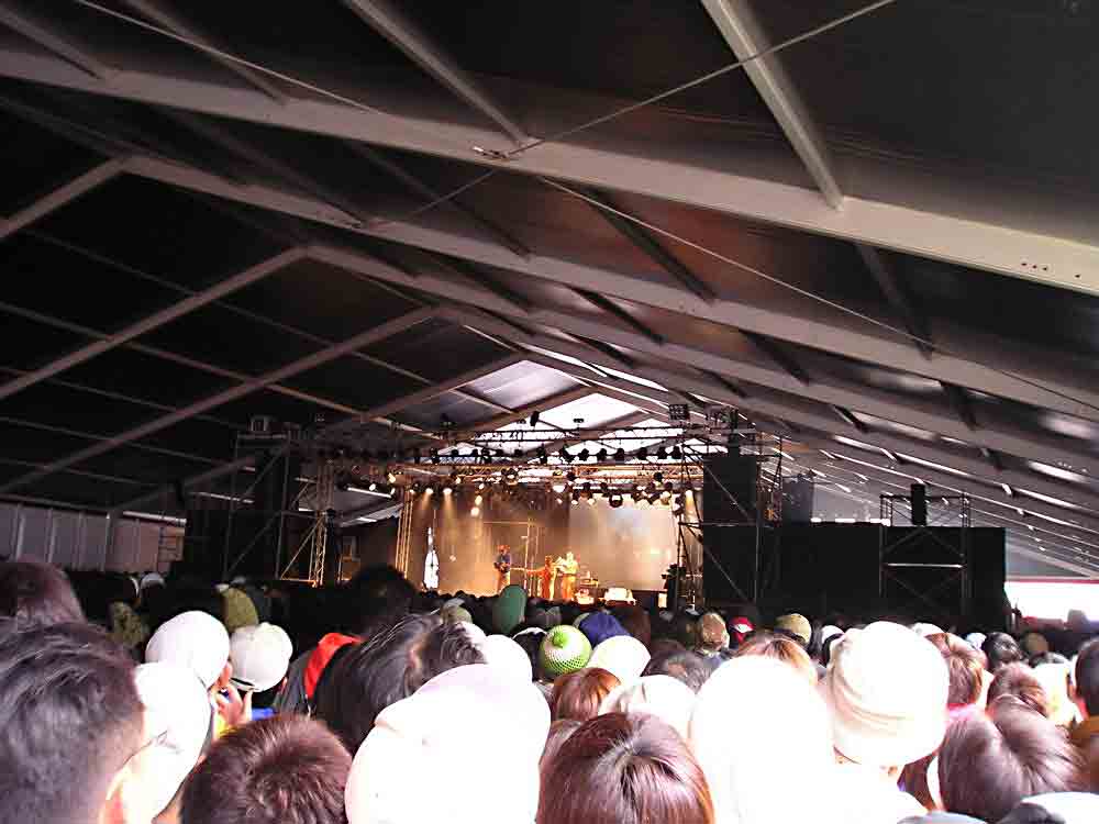 
    Fuji Rock Festival - Orange Stage - Naeba, JP
  , 
    July 26th, 2003
  