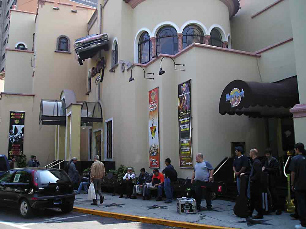
    Hard Rock Cafe' - Mexico City, MX
  , 
    November 4th, 2003
  