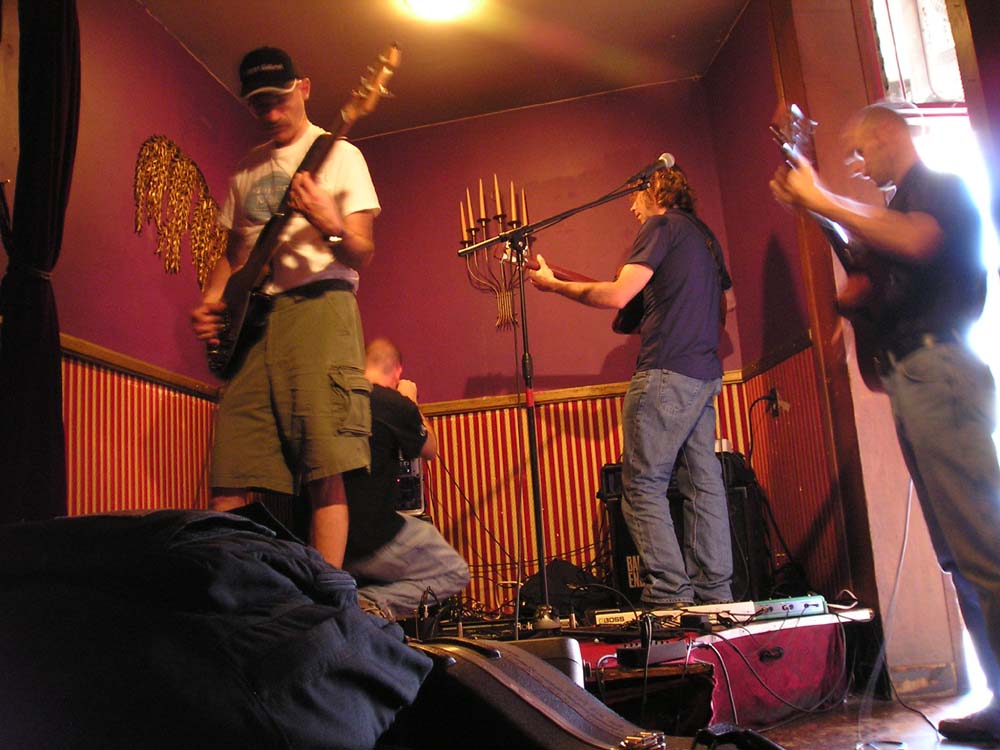     Mercury Lounge, Goleta, CA  ,     August 26th, 2004  
